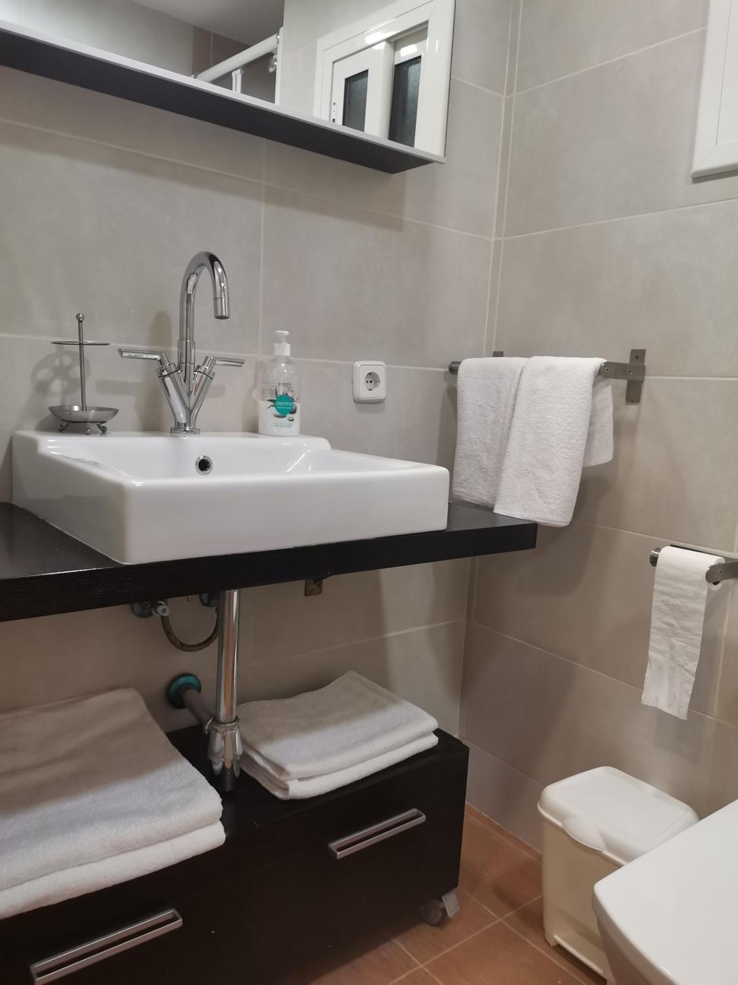Apartamento Centrico En Calella Exterior photo